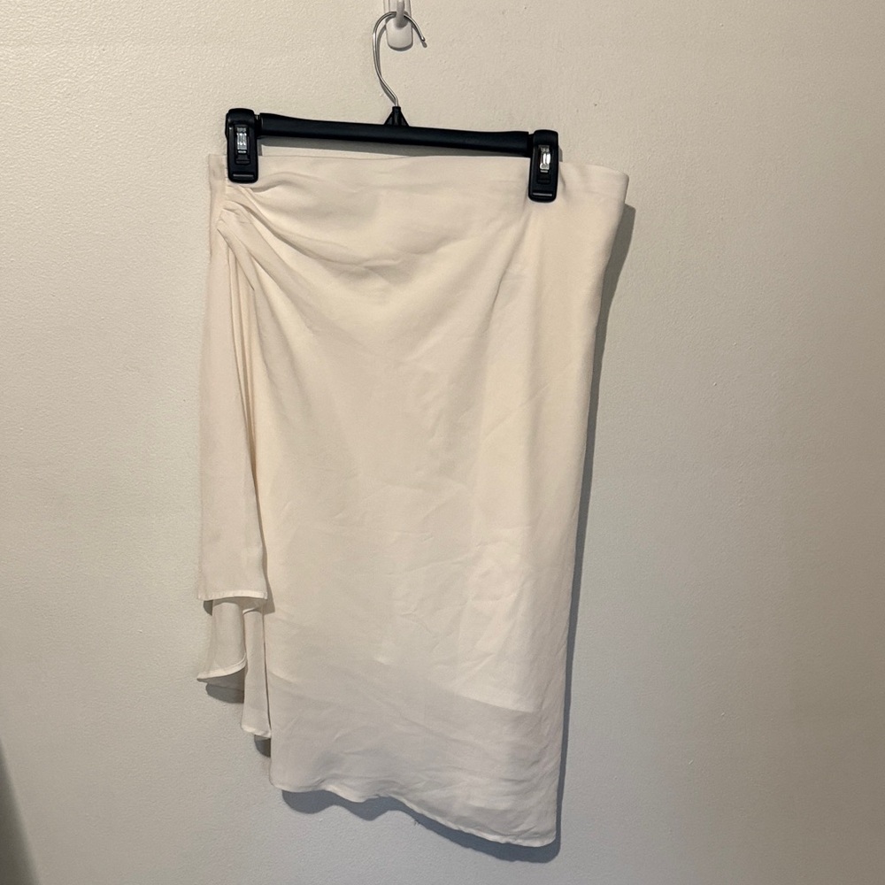 Abercrombie & Fitch Asymmetrical Cream Skirt